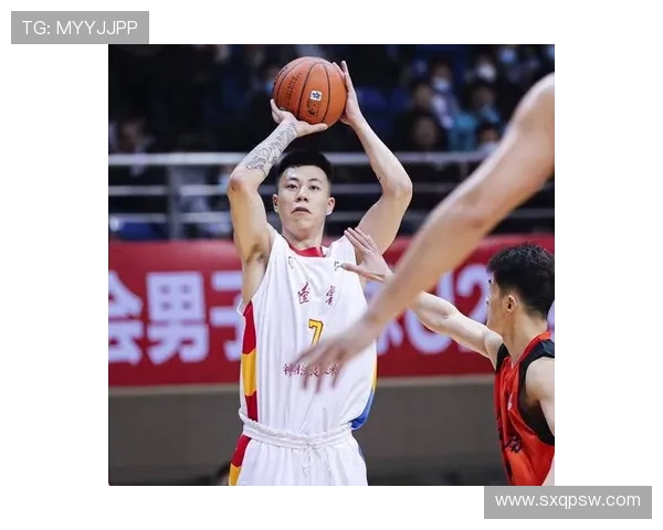 张镇麟23分上海双杀广东